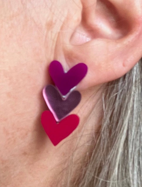 Heart seeker - three heart earring