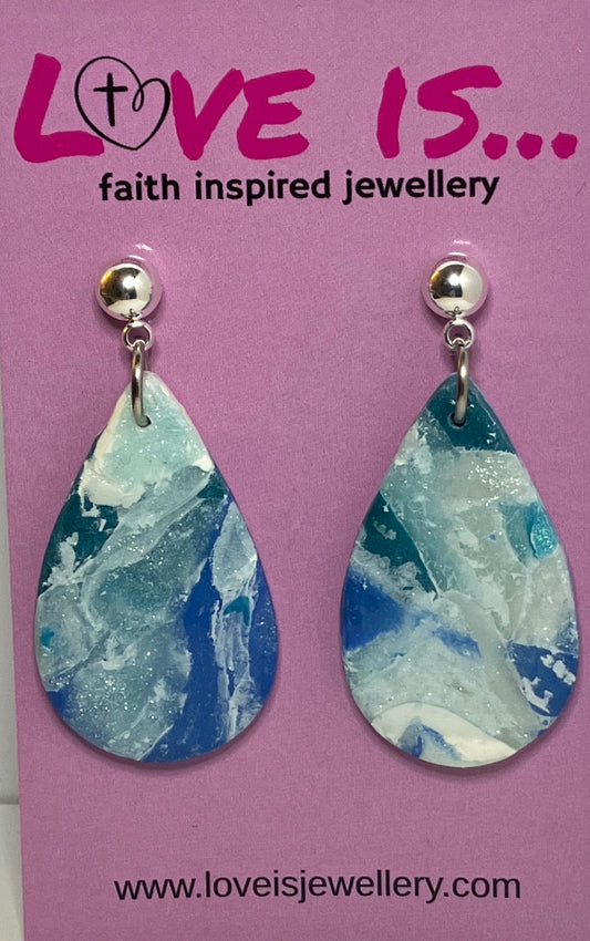 Oceans - tear drop marbled sea